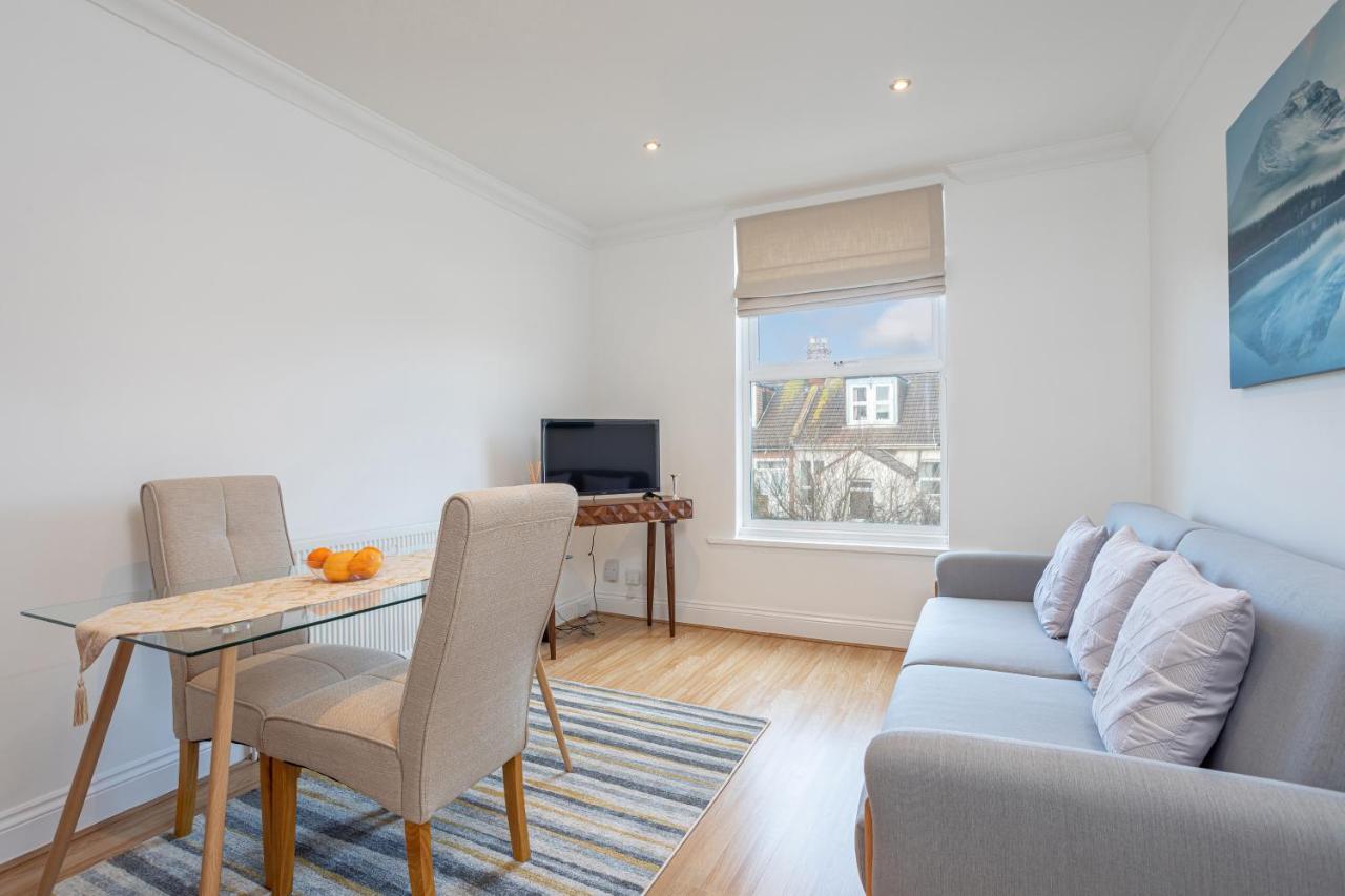 Luxury Granada Apartments - 1 & 2 Bed Flats W Free Parking Perfect For Contractors, Students Near The Beach Portsmouth Exteriér fotografie