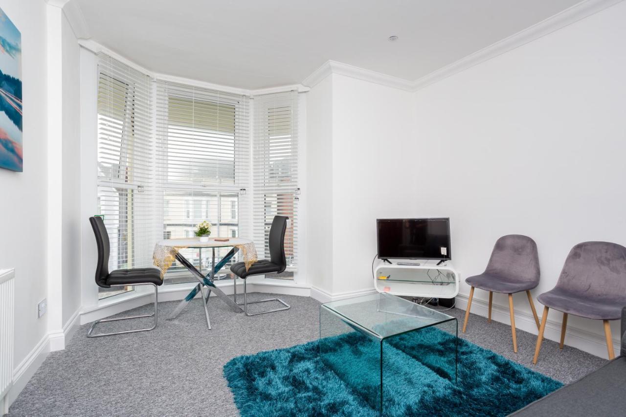 Luxury Granada Apartments - 1 & 2 Bed Flats W Free Parking Perfect For Contractors, Students Near The Beach Portsmouth Pokoj fotografie