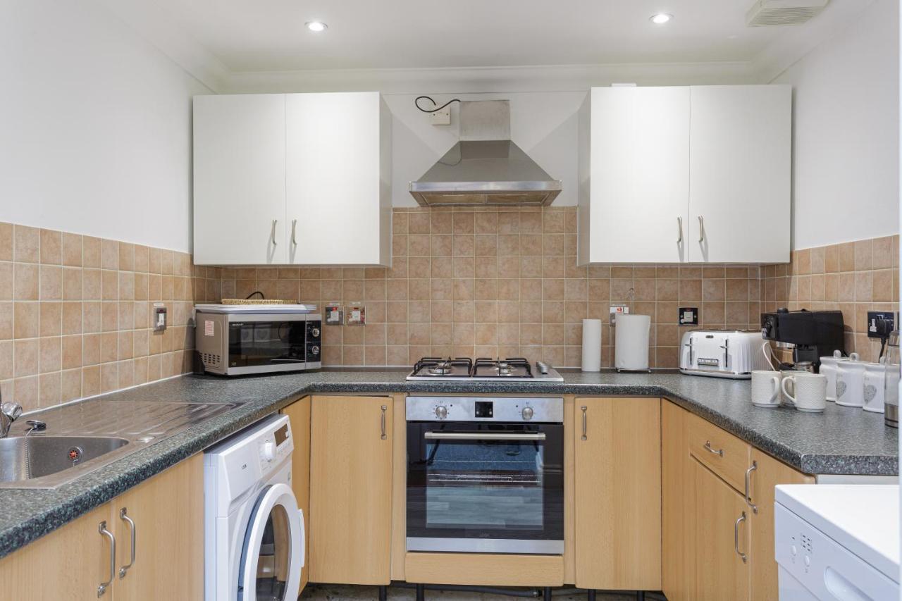 Luxury Granada Apartments - 1 & 2 Bed Flats W Free Parking Perfect For Contractors, Students Near The Beach Portsmouth Pokoj fotografie
