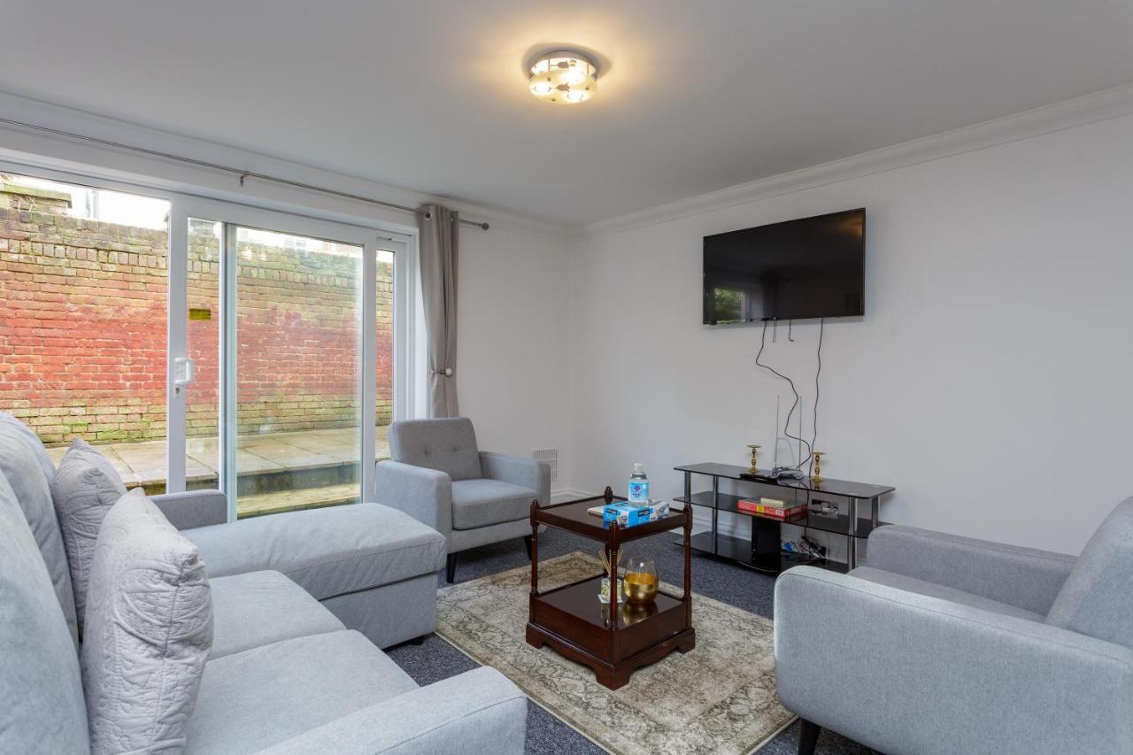 Luxury Granada Apartments - 1 & 2 Bed Flats W Free Parking Perfect For Contractors, Students Near The Beach Portsmouth Pokoj fotografie