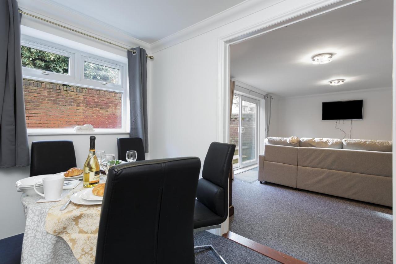 Luxury Granada Apartments - 1 & 2 Bed Flats W Free Parking Perfect For Contractors, Students Near The Beach Portsmouth Pokoj fotografie