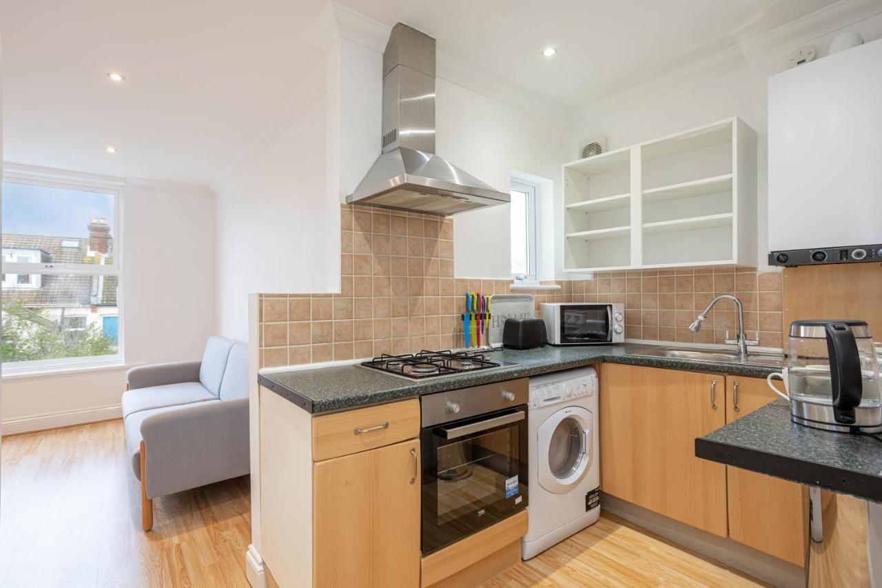 Luxury Granada Apartments - 1 & 2 Bed Flats W Free Parking Perfect For Contractors, Students Near The Beach Portsmouth Exteriér fotografie